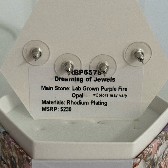 October 2023 Earrings- Bomb Party -NIB - Picture 3 of 5